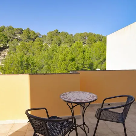 Βίλα Modern In With Pool *